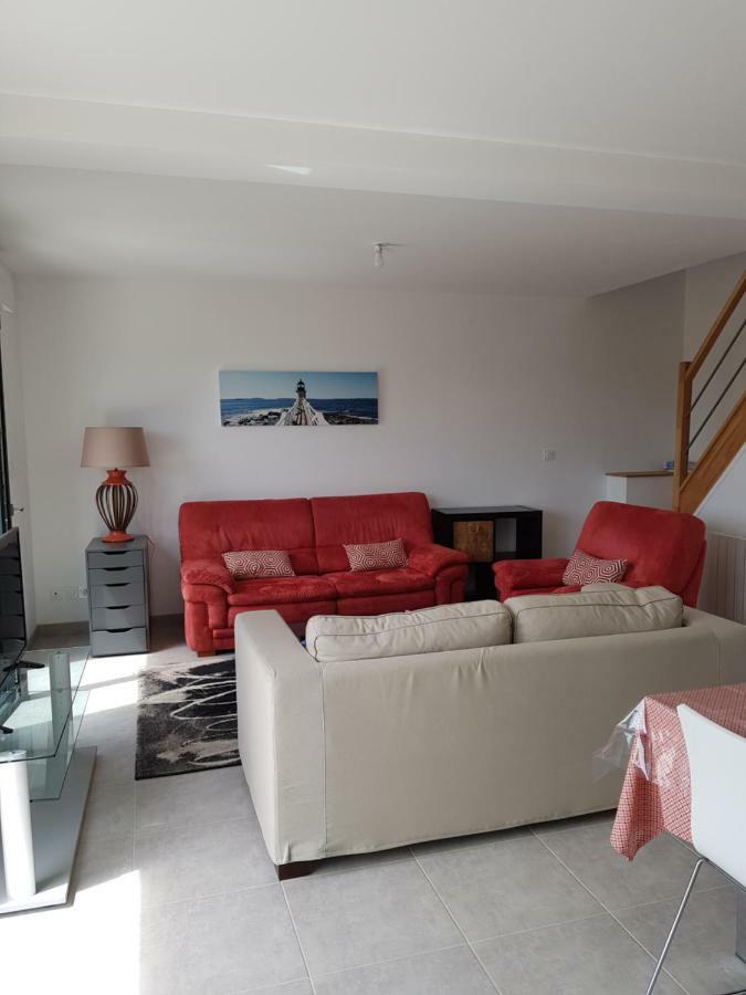 Sherman & Willy Jeep - 2 Maisons De Vacances, 4Min A Pied De La Plage - Parking Prive - Wifi Gratuit - Terrasse - Calme Saint-Côme-de-Fresné Buitenkant foto